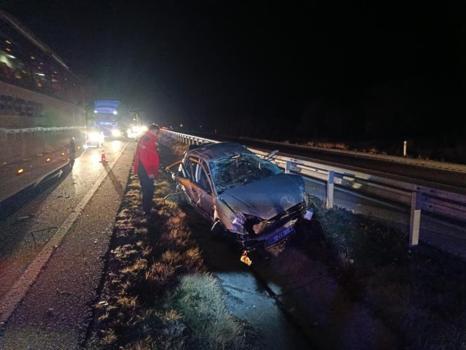 Otostop yaptığı araç mezar oldu! Çorum'da feci kaza: 1 ölü, 2 yaralı