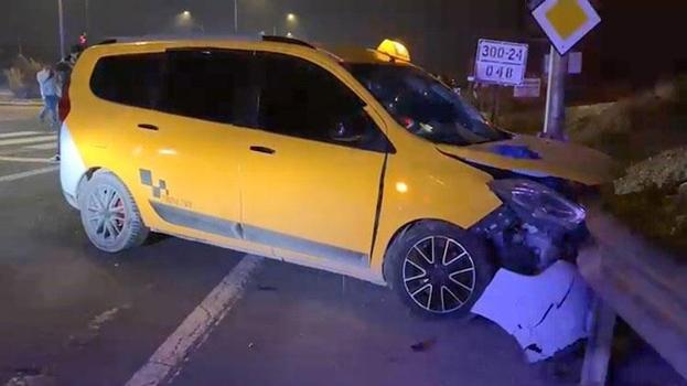 Elazığ’da ticari taksi ile otomobil çarpıştı: 6 yaralı