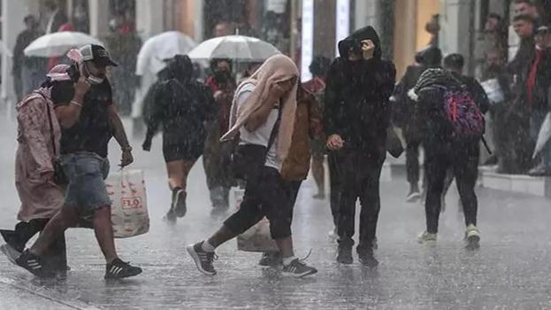 Meteoroloji alarm verdi! Bu gece başlıyor! Gök gürleyecek, çok şiddetli yağacak