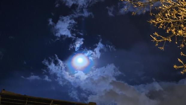 Kayseri'de gökyüzünde belirdi: Gören hayran oldu