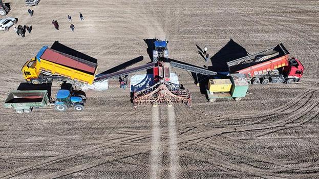 İ&#231; Anadolu&#39;da 77 bin dekar alanda kuraklıkla m&#252;cadele ediyor! 40 g&#252;nl&#252;k ekim d&#246;nemi bitti, 2026 hasat hedefi 16 bin ton
