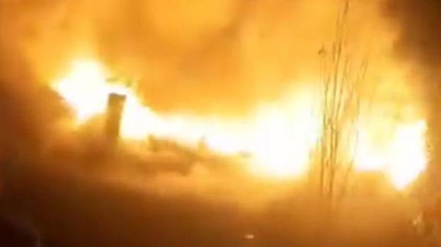 Hakkari Yüksekova’da korku dolu anlar: Kalorifer kazan dairesi cayır cayır yandı