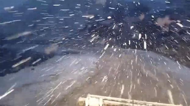 Siirt Pervari’de kar yağışı etkili oldu, ekipler yol a&#231;ma &#231;alışmalarına başladı