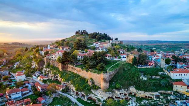 İstanbul&#39;un yanı başında yeni hayat fırsatı! O k&#246;ye yerleşene 500 bin TL &#246;deniyor: İşte şartlar