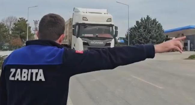 Şehir trafiğini rahatlatacak karar! Zorunlu tır parkı uygulaması başladı