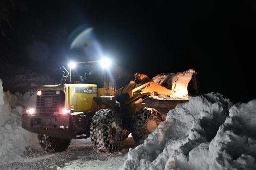 Şırnak'ta kar kalınlığı 2 metreyi buldu