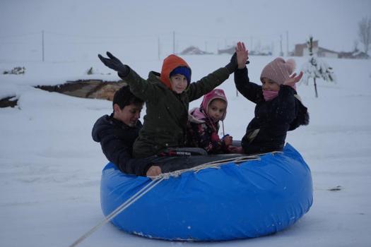 Bayburt’ta okullar tatil mi? Yarın okul var mı? 13 Ocak 2026 Salı Bayburt’ta okullar tatil edildi mi? Açıklama geldi