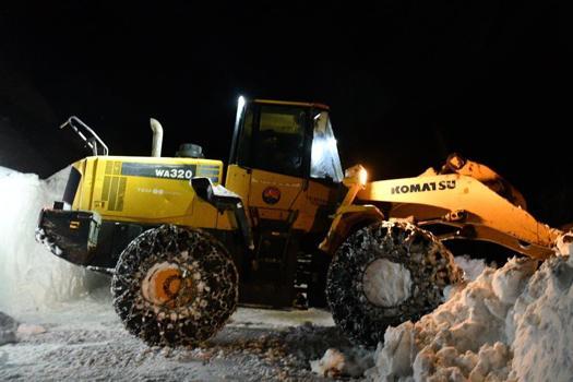 Şırnak'ta kar esareti! Açılan yollar tekrar kapanıyor