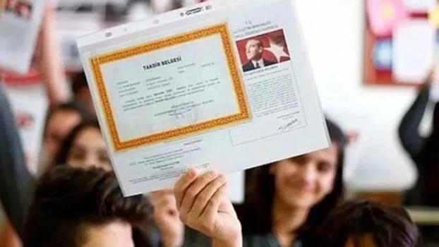 Sömestr öncesi karneler saat kaçta verilecek? 2026 e karne sorgulama nasıl yapılır?