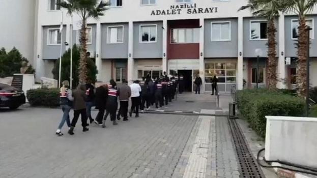 ‘Jigolo’ ve ‘kolay kazanç’ vaadiyle vatandaşları dolandıran siber suç örgütüne operasyon: 14 tutuklama