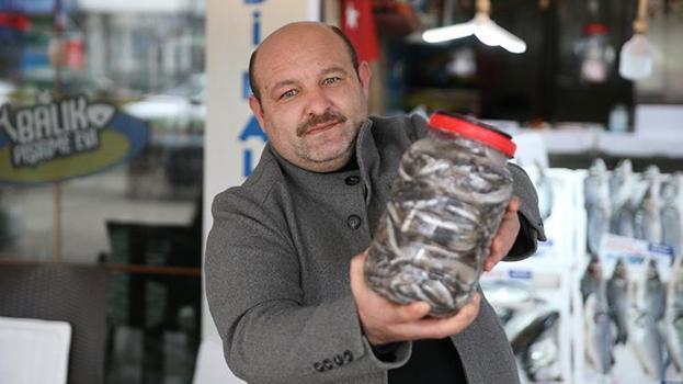 Karadeniz'de sofraların vazgeçilmezi hazırlanmaya başlandı! Kışa değil yaza hazırlık yapıyorlar