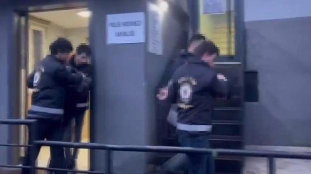 Ümraniye'de silah kaçakçılarına darbe! 6 kişi tutuklandı