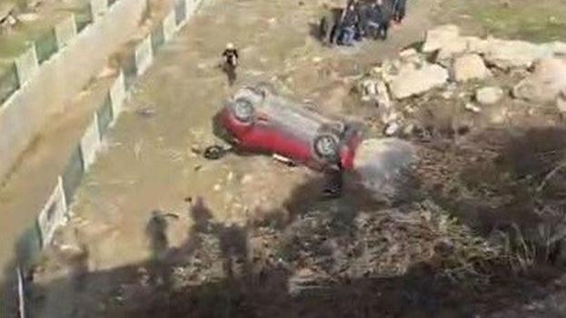 Şırnak-Cizre karayolunda kontrolden çıkan otomobil şarampole uçtu
