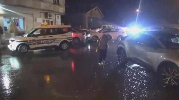 İstanbul'da sağanak bir anda bastırdı!