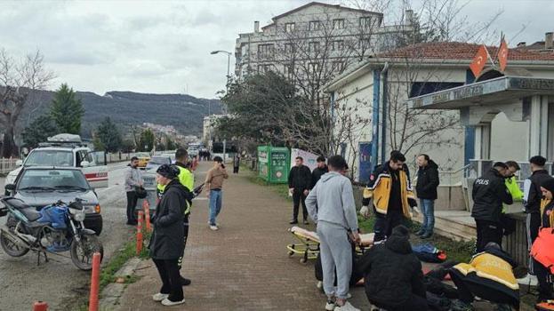 Cide’de motosiklet ile otomobil çarpıştı: 2 yaralı