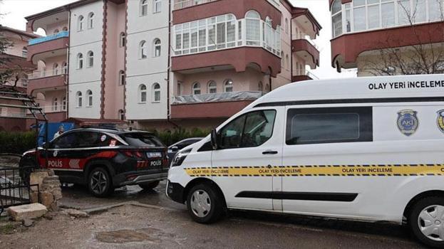 Boşanma aşamasındaki eşini bıçaklayan şahıs kaçarken kaza yaptı: Hayatını kaybetti