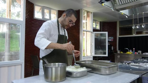 Osmanlı mutfağının hafif tatlısı! Ramazan sofralarını süslüyor