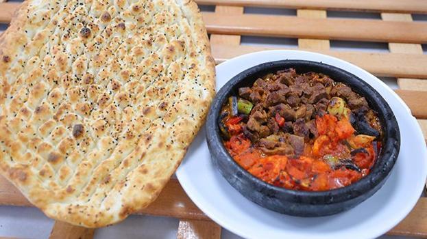 Adını duyan şaşırıyor, tadına bakan vazgeçemiyor! İşte Kahramanmaraş’ın tescilli lezzeti: Eli böğründe