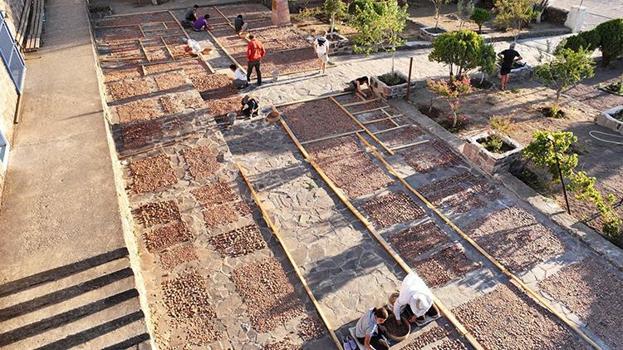 Manisa'da 3 bin yıllık sır ortaya çıktı! 140 yıl sonra ilk kez yapıldı, ezber bozan keşif