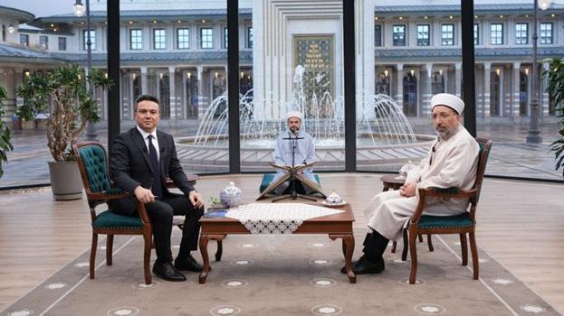 Diyanet İşleri Başkanı Safi Arpaguş ‘Bir Ramazan Akşamı’nda soruları cevapladı