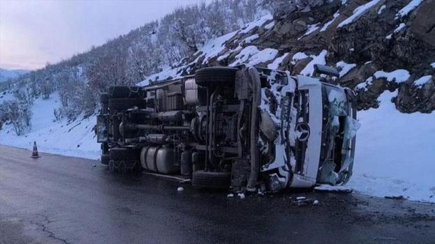 Şırnak Uludere'de trafik kazasında 2 kişi yaralandı
