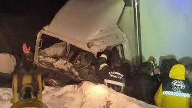 Erzurum Karayazı’da tipi kazaya neden oldu: 1 ölü