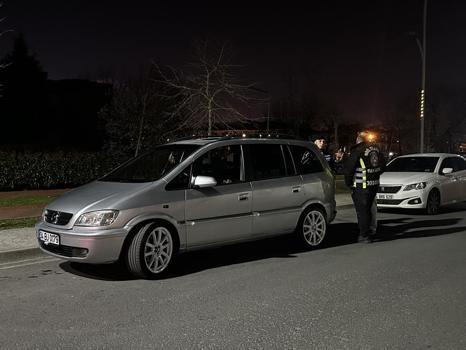 Ehliyetsiz yakalandı, 200 bin lira ceza yedi! 'Benim aracım o kadar etmiyor' diyerek sitem etti