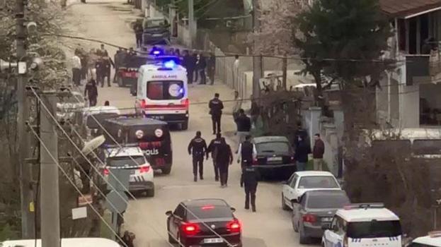 Düzce'de 3 kişi arasında çıkan silahlı kavga: 2’si silahla 3 yaralı