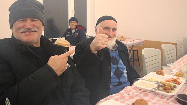 Amasya'nın bu köyünde ramazan boyunca yemeklere kadın eli değmiyor