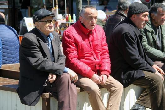 Türkiye yaşlanıyor! En yaşlı nüfus bu ilde