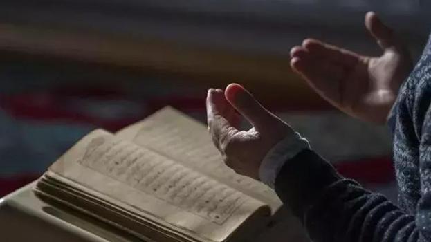 Kadir Gecesinin anlamı, dini önemi ve fazileti nelerdir? Bin aydan hayırlı olan bu gecenin sırları ve Müslümanlar için taşıdığı büyük değer