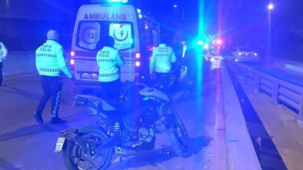 Çorlu'da iki motosiklet çarpıştı 3 kişi yaralandı