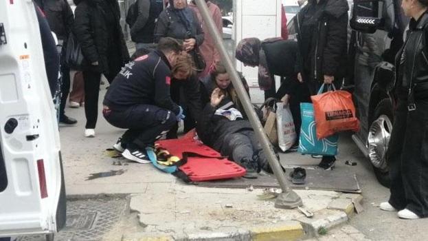 Isparta Yalvaç’ta kontrolden çıkan otomobil yayaya çarptı