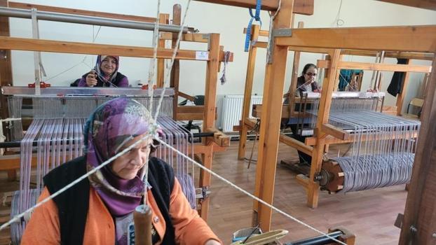 Erzincan'ın unutulan dev mirası Kemaliyeli kadınlarla canlanıyor! Asırlık teknikler gün yüzüne çıkıyor: Yerel ekonomiye can suyu olacak