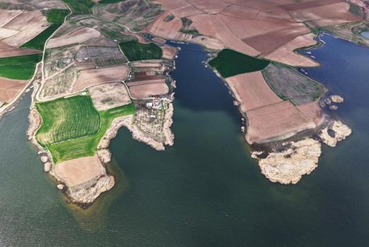 Baraj doldu, tarım arazileri suya doydu! Çiftçiler verimli sezon bekliyor