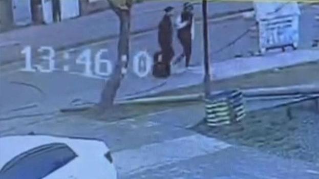 Tatvan’da facianın kıyısından dönüldü: Kamyonun dorsesine takılan kablo 2 kişiyi hayattan koparacaktı