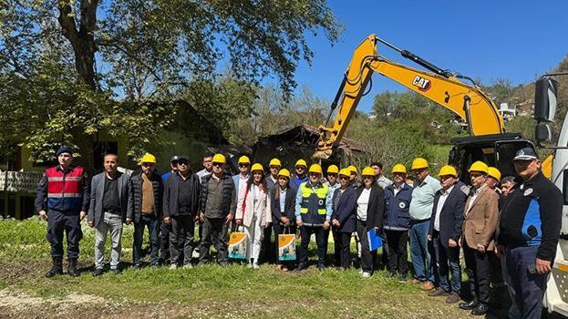 Seydikemer’de dev dönüşüm! 10 yıllık hasret bitiyor: Büyük İskender’in şifalı suları yeniden dünya turizmine açılıyor