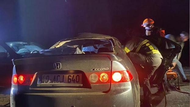 Kırşehir’de iki otomobil çarpıştı 6 kişi yaralandı