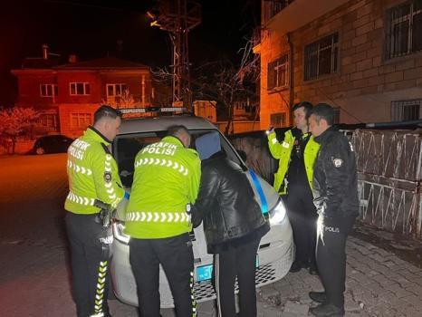 Kaza sonrası arabası kaçırıldı! Genç kadın çılgına döndü