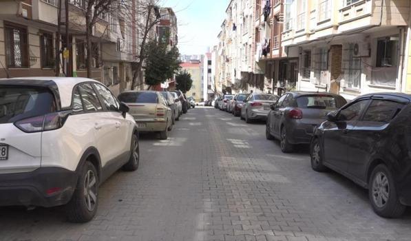 3 el kurşun yedi, apartmana oturup mesaj attı! Esenyurt'ta kız meselesi can alıyordu!