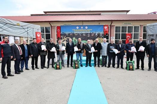 Sivaslı çiftçilere müjde: 18 bin dekar arazi üretime kazandırılıyor! Bakanlıktan %75 hibe desteği imkanı