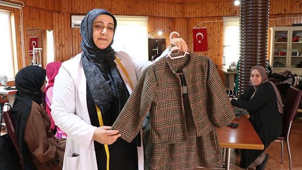 Siirtli kadınlar atıklardan para kazanıyor: Hepsini tekstil atıklarından yapıyorlar: Hem meslek hem kazanç kapısı sağlıyor