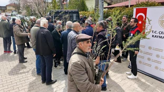 Tunceli'de yüzlercesi vatandaşa ücretsiz dağıtıldı