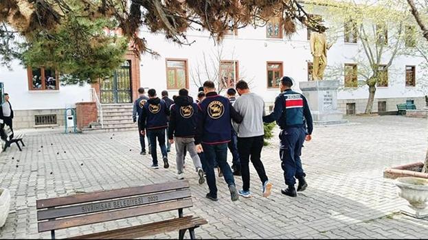 Eskişehir’de hamam tuzaklı dev vurgun! Çobanları hamama götürüp 5 milyonluk ahırı boşalttılar