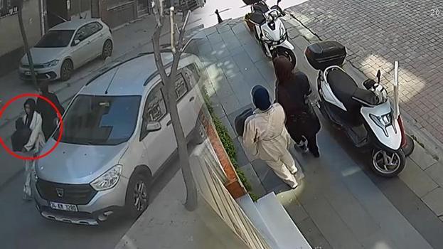 Bayrampaşa'da kadın hırsızların milyonluk vurgunu! İçi altın dolu kasayı kucaklayıp çıktılar: O anlar kamerada