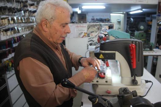 Ordu'da yarım asırdır aynı işi yapıyor! Makineler yokken o vardı