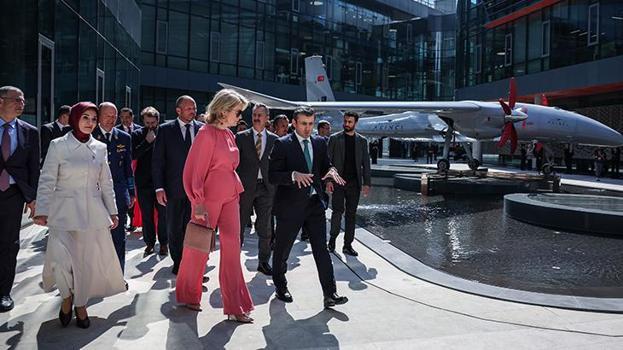 Belçika Kraliçesi Mathilde, Baykar’ı ziyaret etti