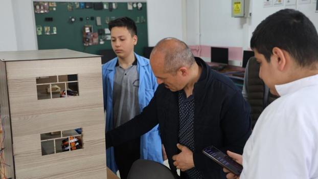Kırşehir'de lise öğrenciler kablosuz sistem geliştirdi! Anında tepki veriyor, kesintisiz çalışıyor