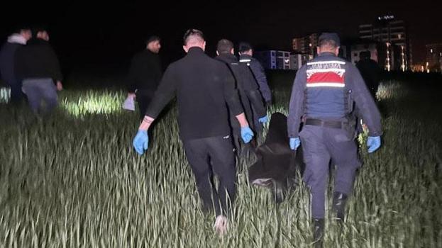 Yaşlı adamı tarlada bıçaklayarak öldüren şüpheli 300 saatlik kamera incelemesiyle yakalandı