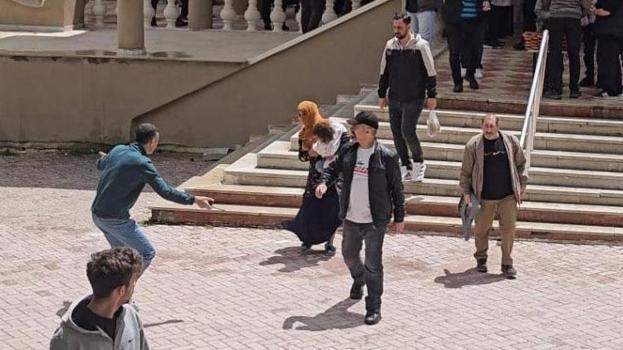 Dilenciler kaçtı, zabıta yakaladı: Hepsi kaçtı gitti, beni bırakma aman ha